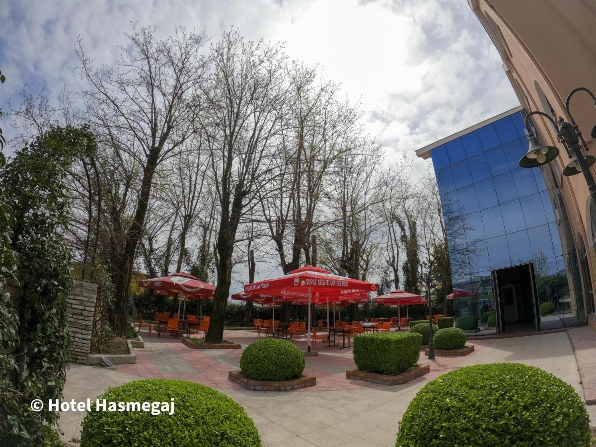 Hotel Hasmegaj Mahall' e Kryethuit المظهر الخارجي الصورة