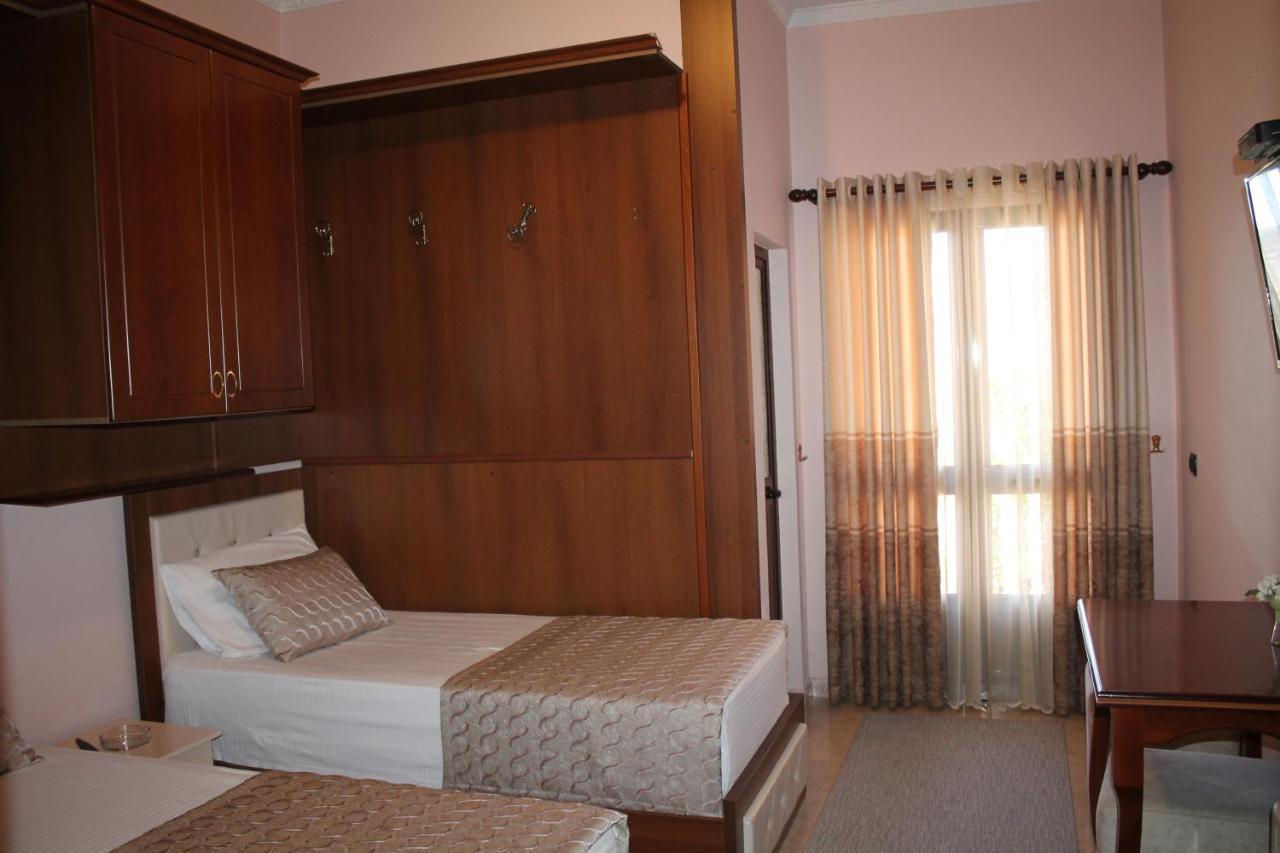 Hotel Hasmegaj Mahall' e Kryethuit المظهر الخارجي الصورة