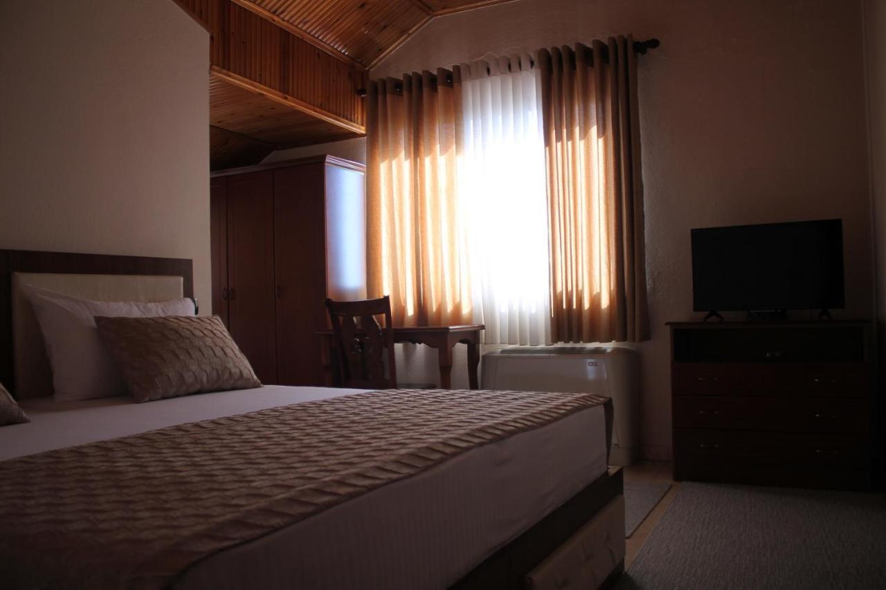 Hotel Hasmegaj Mahall' e Kryethuit المظهر الخارجي الصورة